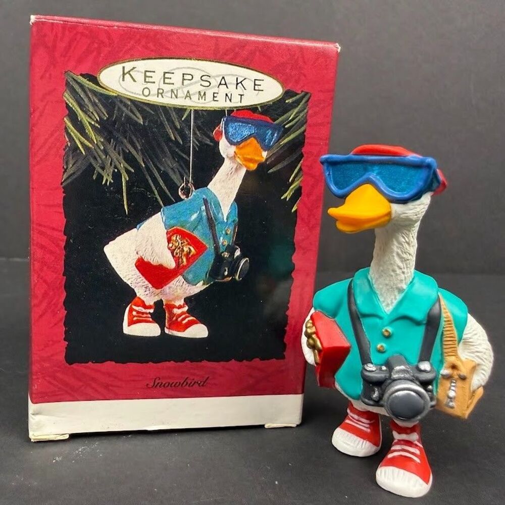 1993 Hallmark Keepsake Ornament Snowbird, Tourist Goose-Mint Condition